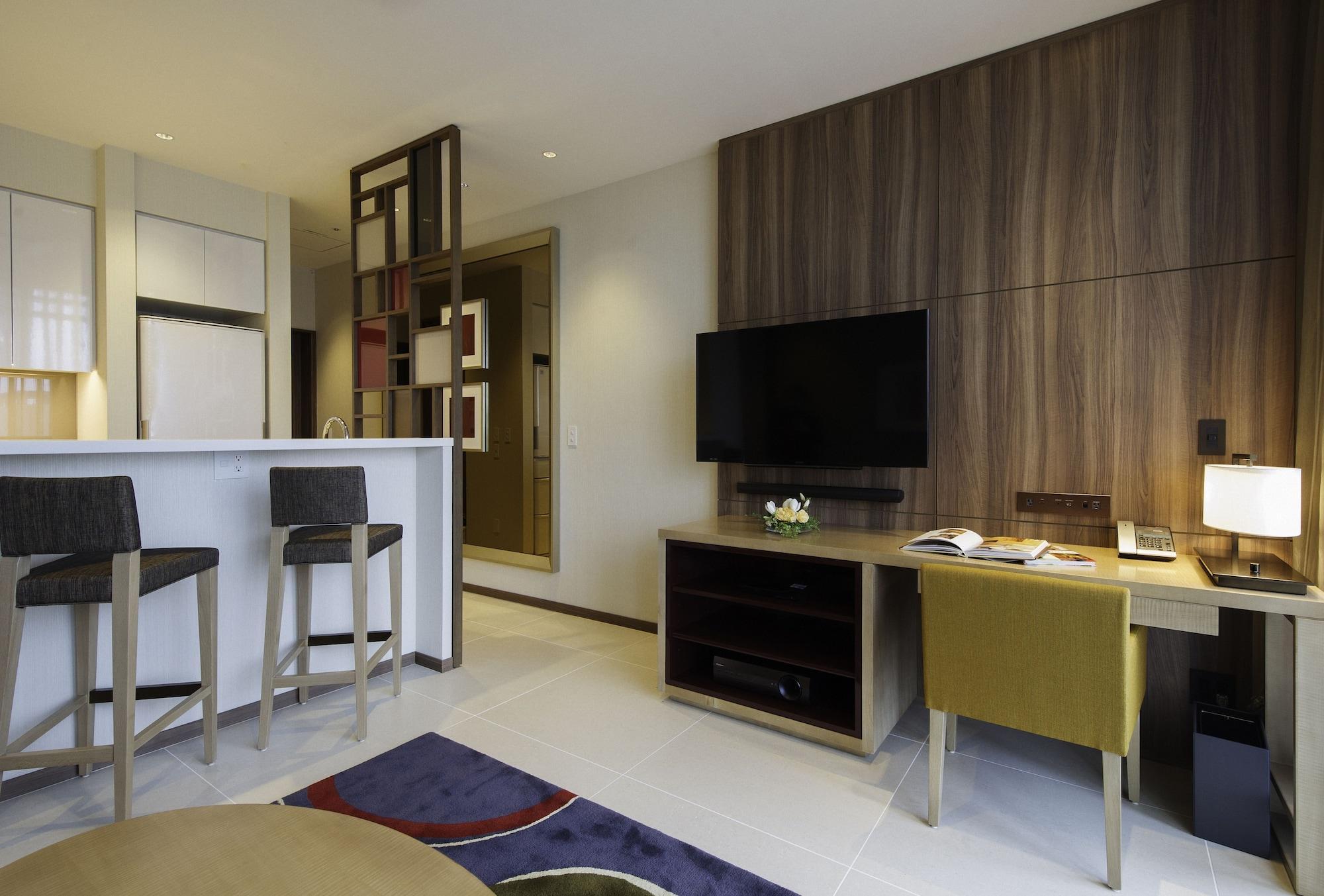 Hotel Oakwood Premier Tokio Exterior foto A typical Studio apartment
